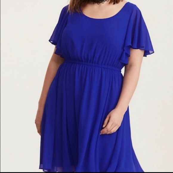 torrid Dresses & Skirts - Torrid chiffon dress